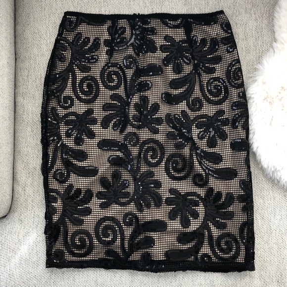 Matching Sequin Set - Picture 3 of 3